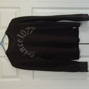 American Eagle Outfitters Vintage Style Slim Fit size S T shirt